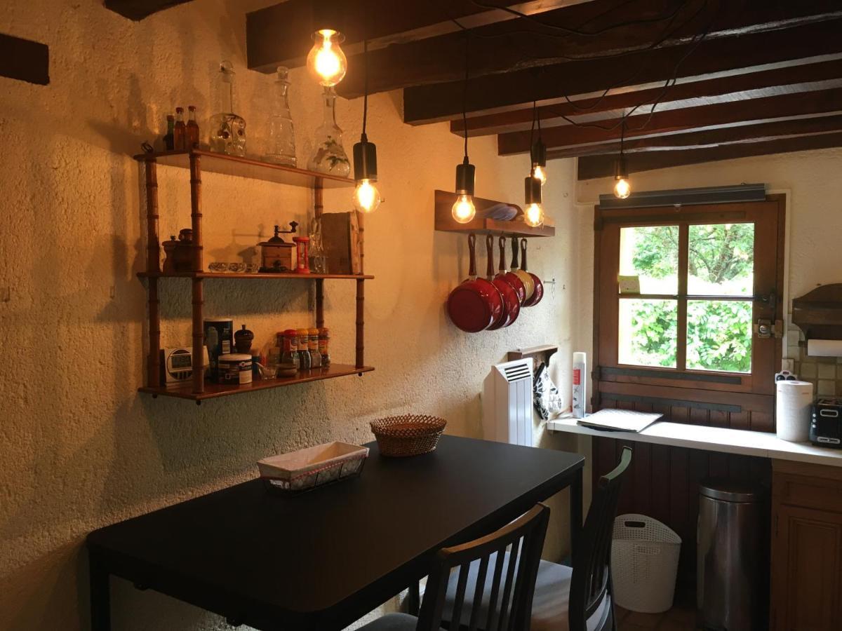 La Maison De Lucie Veuil Exterior photo